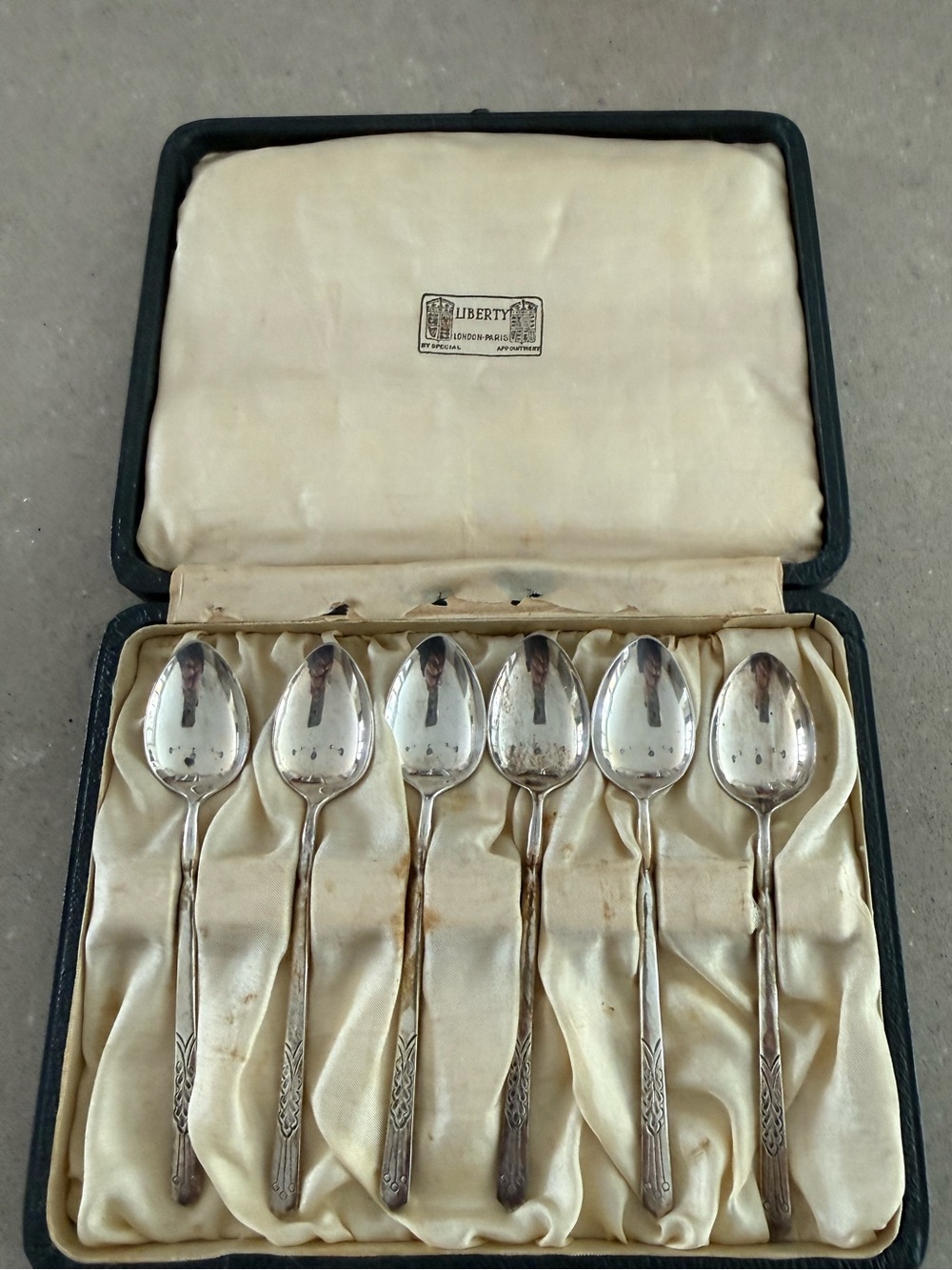 Liberty of London Art Nouveau Silver Teaspoons Set 6 in Original Silk Lined Box